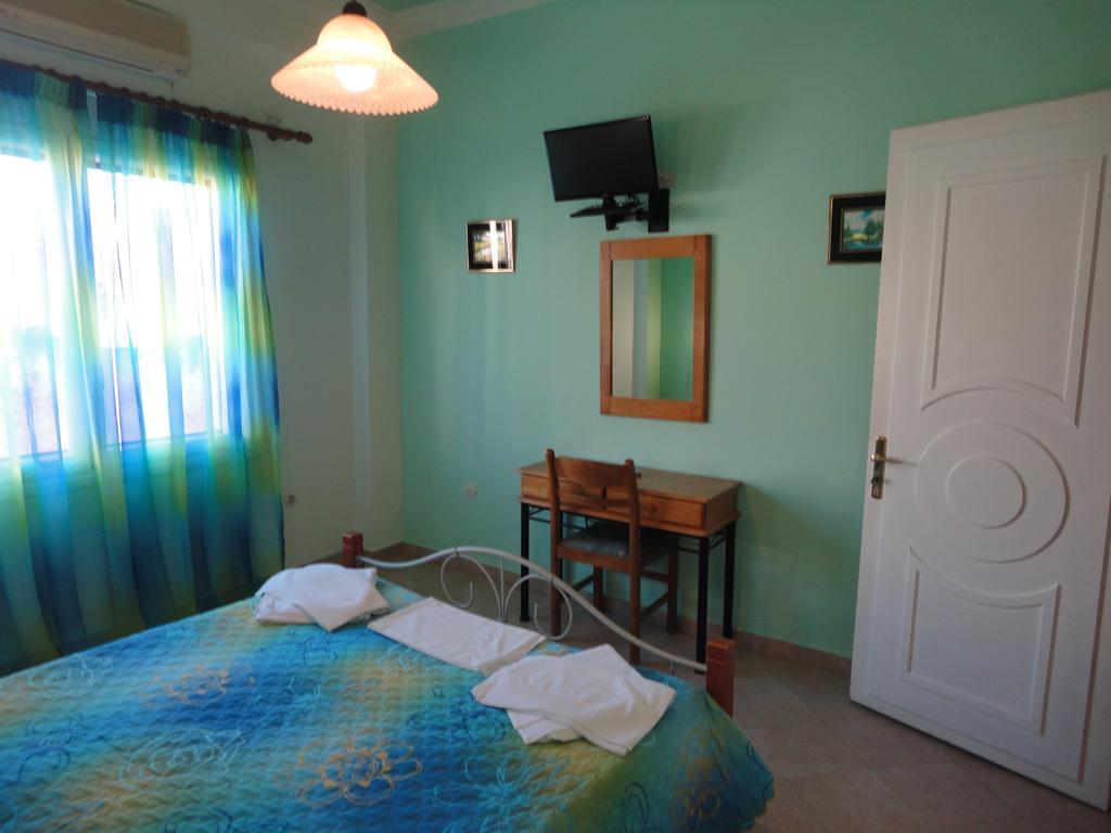 Apergis Rooms Ermúpoli Kültér fotó