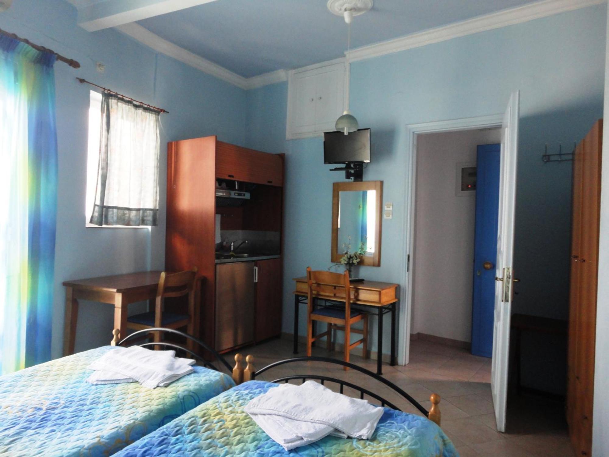 Apergis Rooms Ermúpoli Kültér fotó