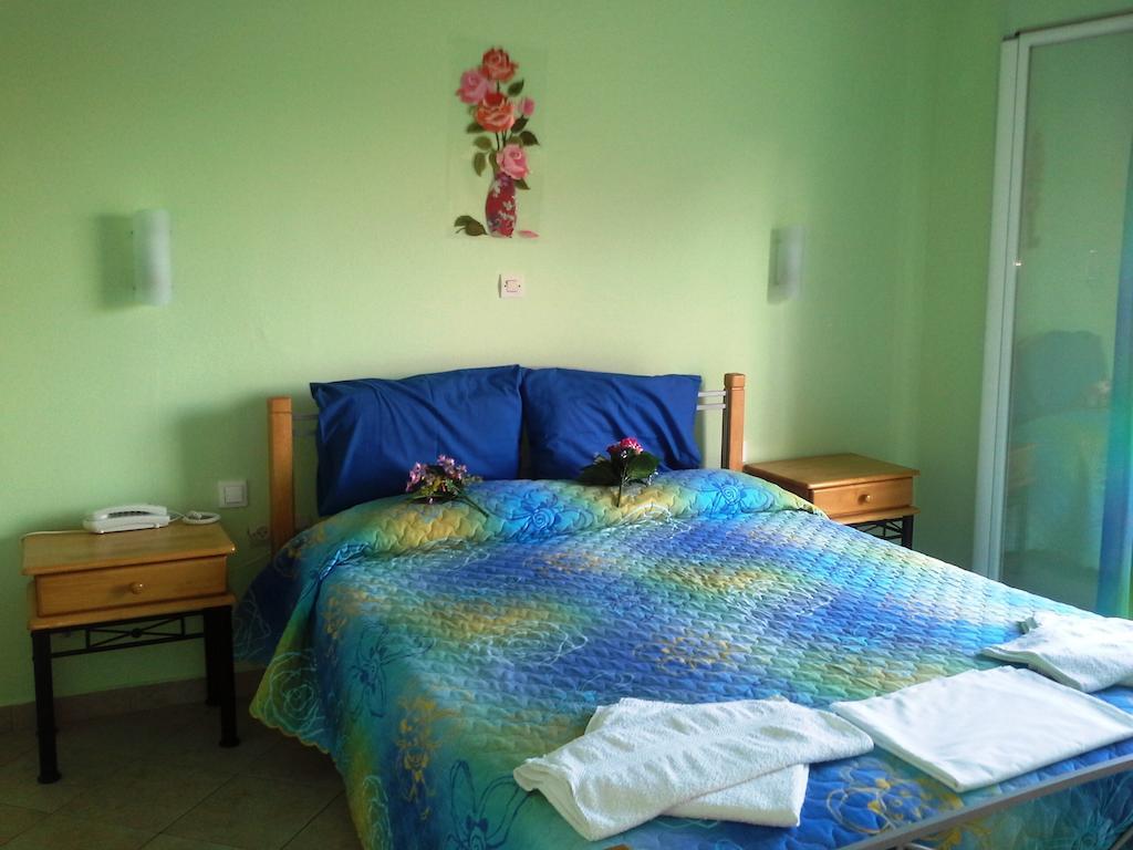 Apergis Rooms Ermúpoli Kültér fotó