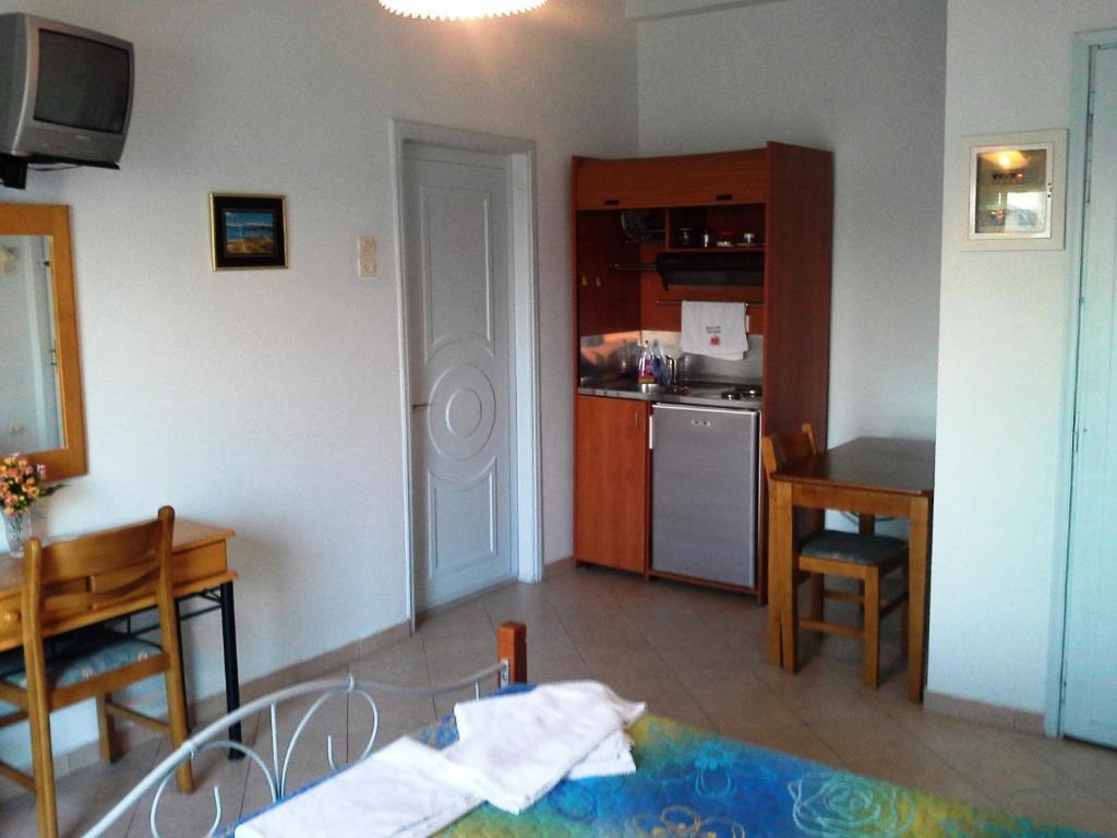 Apergis Rooms Ermúpoli Kültér fotó